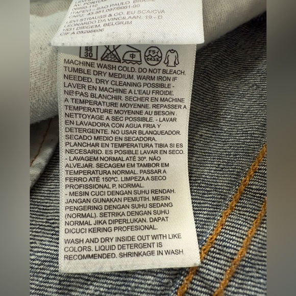 Levi's 541 Men's Blue Jeans Size 38x32 Athletic Fit Straight Leg Dark Med Wash - Picture 4 of 8